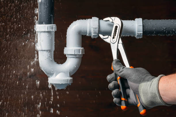 Professional Drain Cleaning technician working in Hillsboro, ND